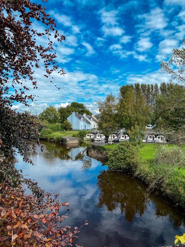 Leitrim Quay - Riverside Cottage 3 County Leitrim Exterior photo